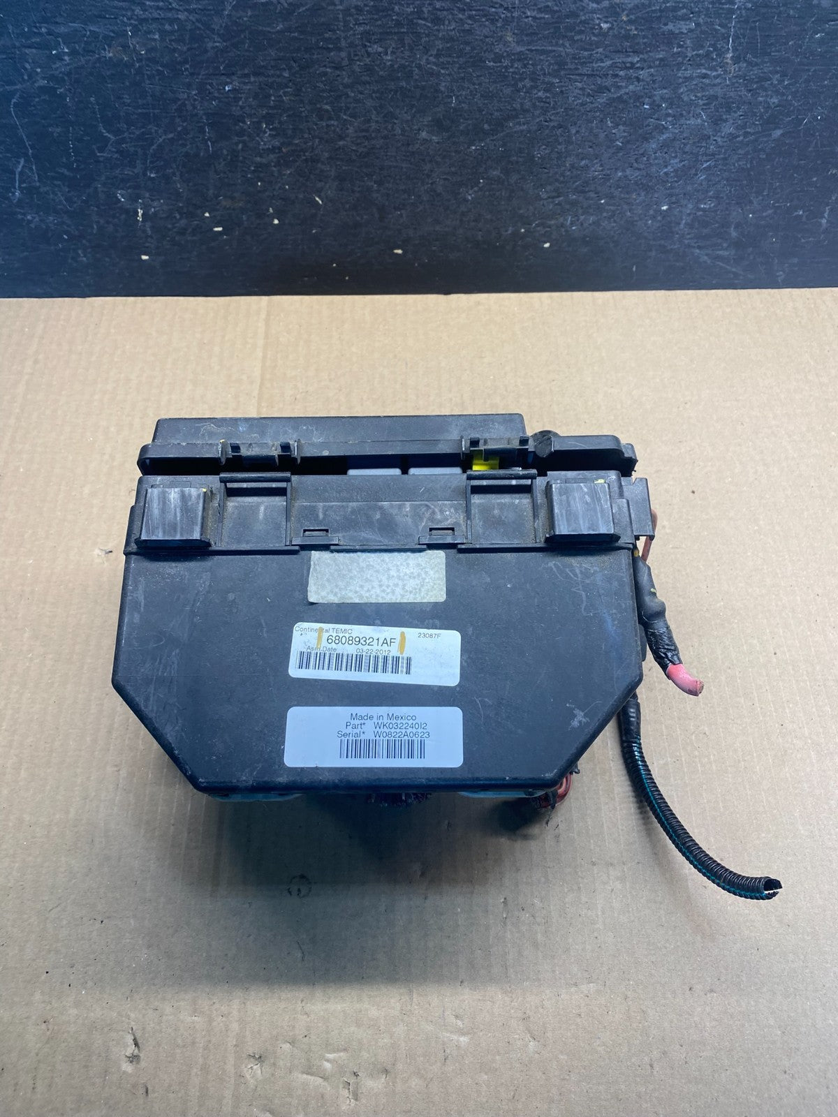 2014 Jeep Cherokee Fuse Box Multi-Function Relay Module Bcm AG9465 DW3