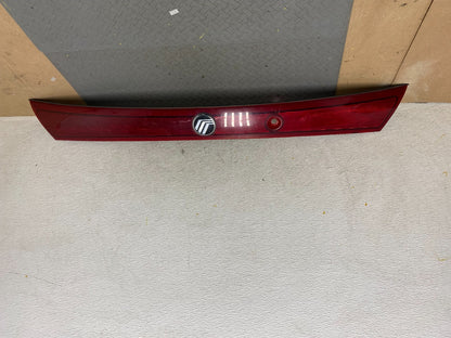 1997 1998 1999 Mercury Grand Marquis Trunk Lid Center Tail Light C6033 PS0