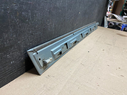 2005-2010 Honda Odyssey Left Driver Side Rail Cover Quarter Trim Molding I75077