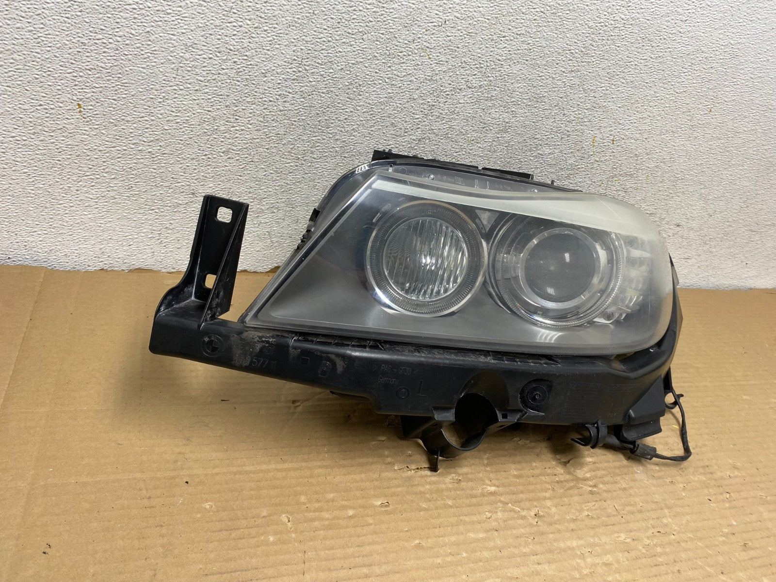 2009-2011 BMW 3 Series 328i Sedan Left LH Side AFS Xenon HID Headlight AH0562 DW1