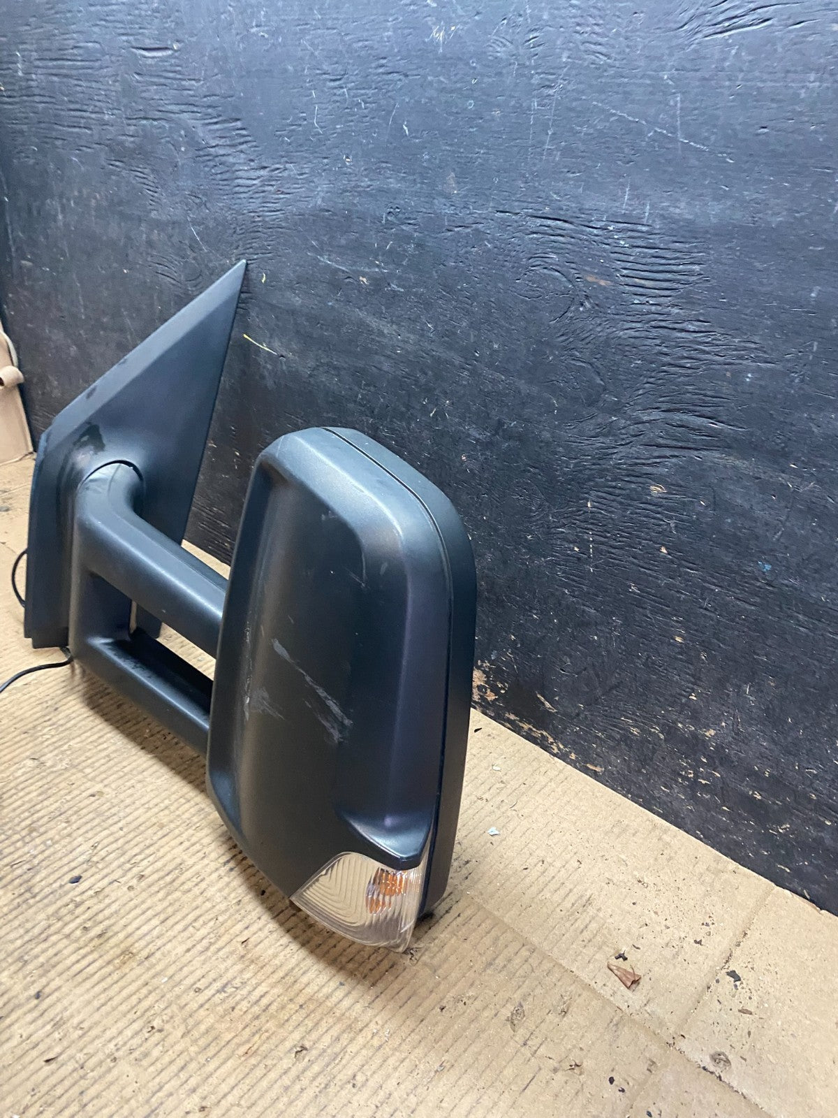 2007 to 2018 Mercedes-Benz Sprinter Left Driver Side View Door Mirror T6702 DG1