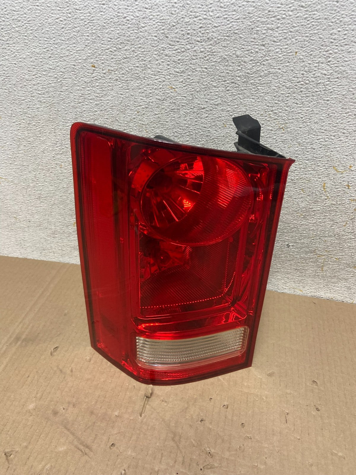 2009 to 2015 Honda Pilot Left Driver Lh Side Tail light AI9536 LK0