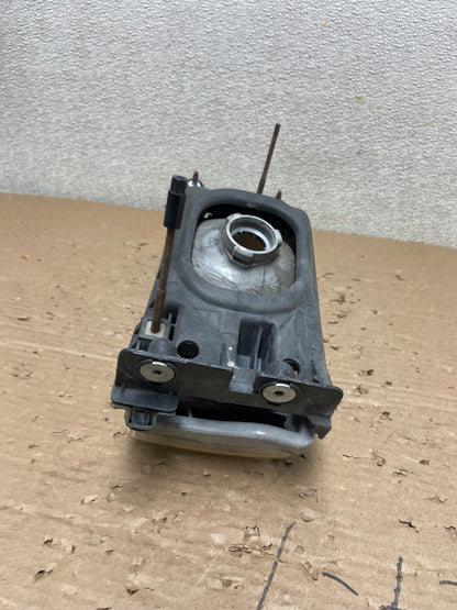1997 to 1999 Nissan Maxima Right RH Side Headlight Halogen OEM AB1573 DW5