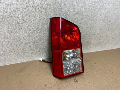 2005 to 2012 Nissan Pathfinder Tail light Left Driver Lh Side AH6949 LK1