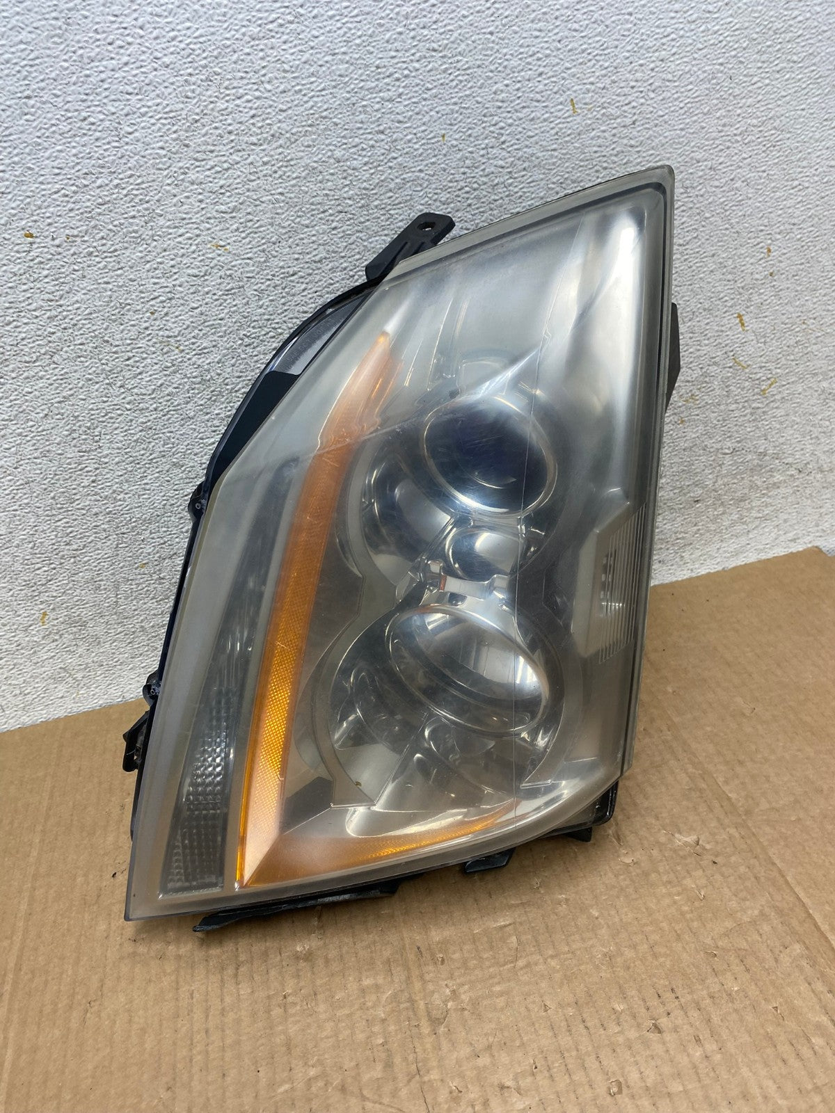 Halogen 2008 to 2014 Cadillac CTS Headlight Left Driver LH Side AI5805 LK0