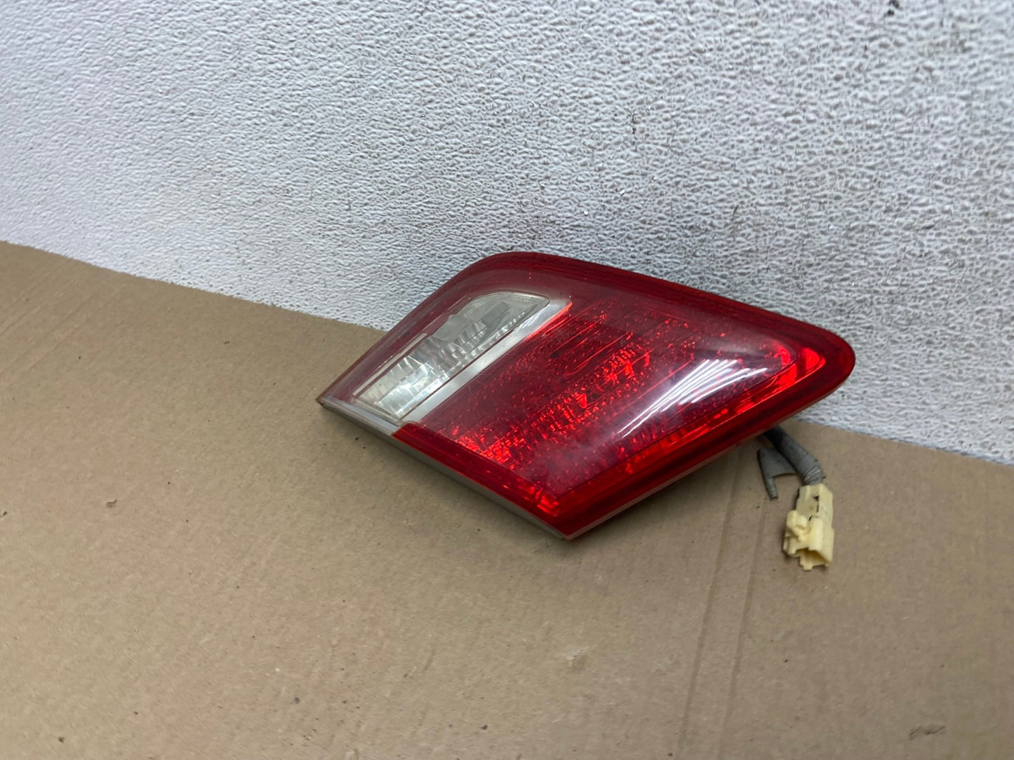 2007 2008 2009 Toyota Camry Left Driver Tail Light Trunk Lid Inner AE9469 LK1