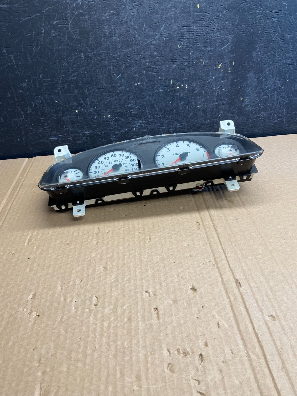 2001 to 2003 Nissan Pathfinder Speedometer Cluster Gauge AF61544