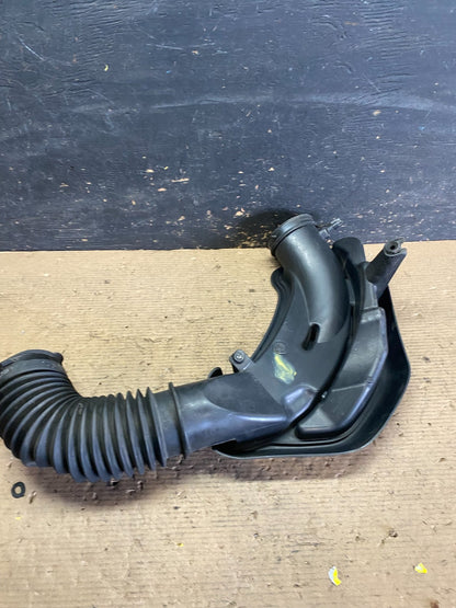 2011 to 2018 Chrysler 300 3.6L Air Intake Duct Tube Cleaner S3536 DG6