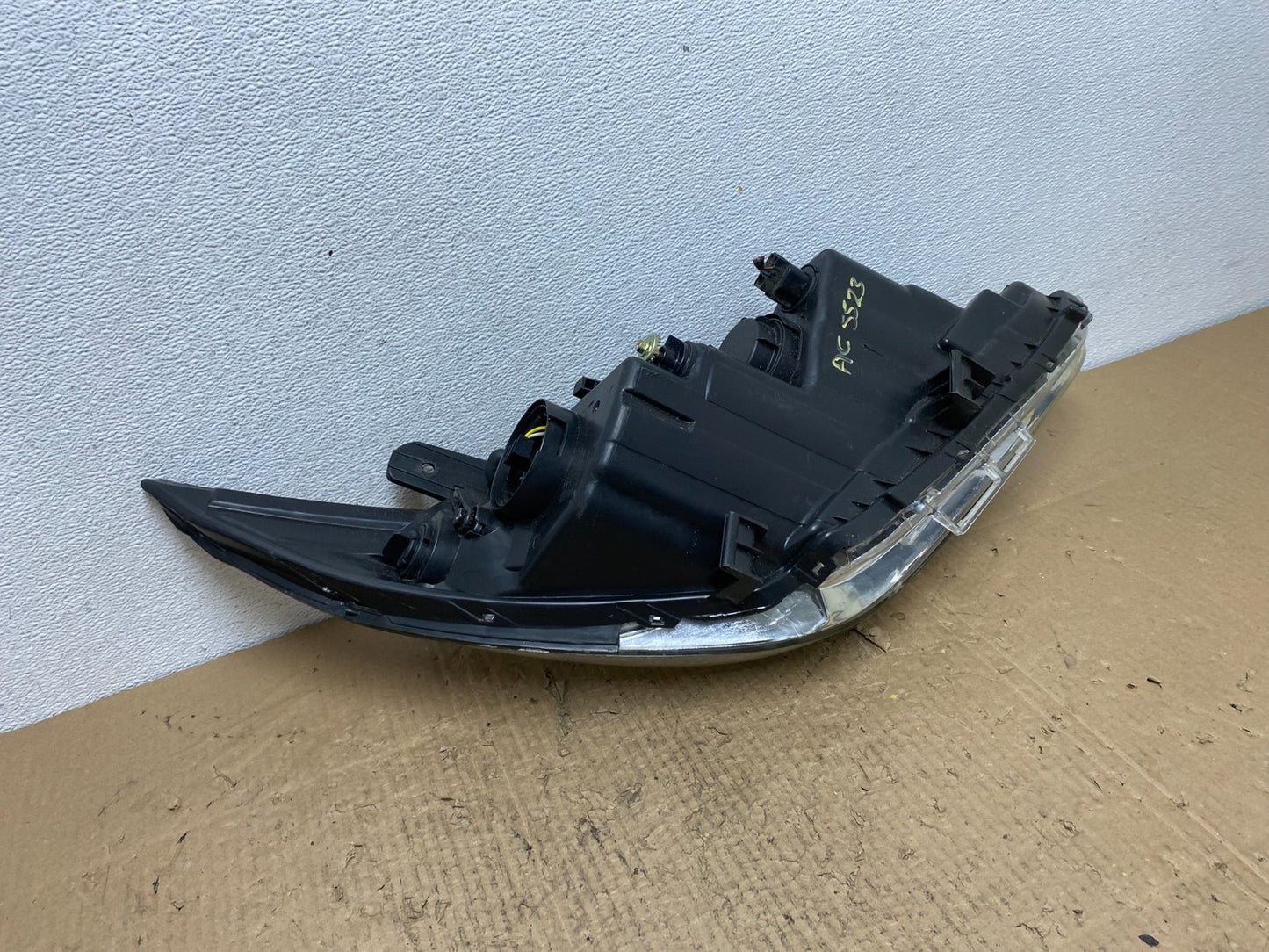 2011 - 2014 Hyundai Sonata Left Driver Lh Side Headlight Halogen AC5523 DW7