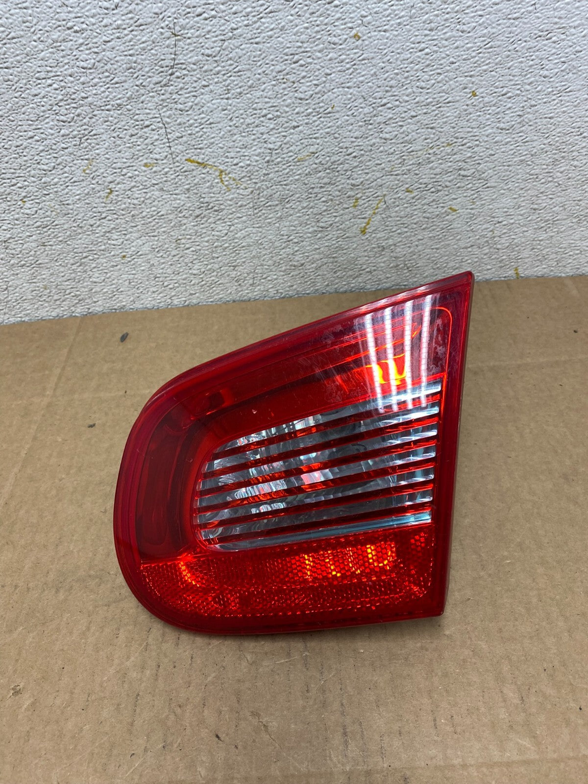 2007 2008 2009 2011 Volkswagen Eos Right Passenger Rh Tail Light inner OEM O67600