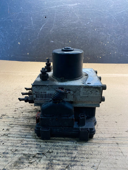 Wabco ABS Pump Hydraulic W/ Module P/N 4460470002 AA3316 DG2