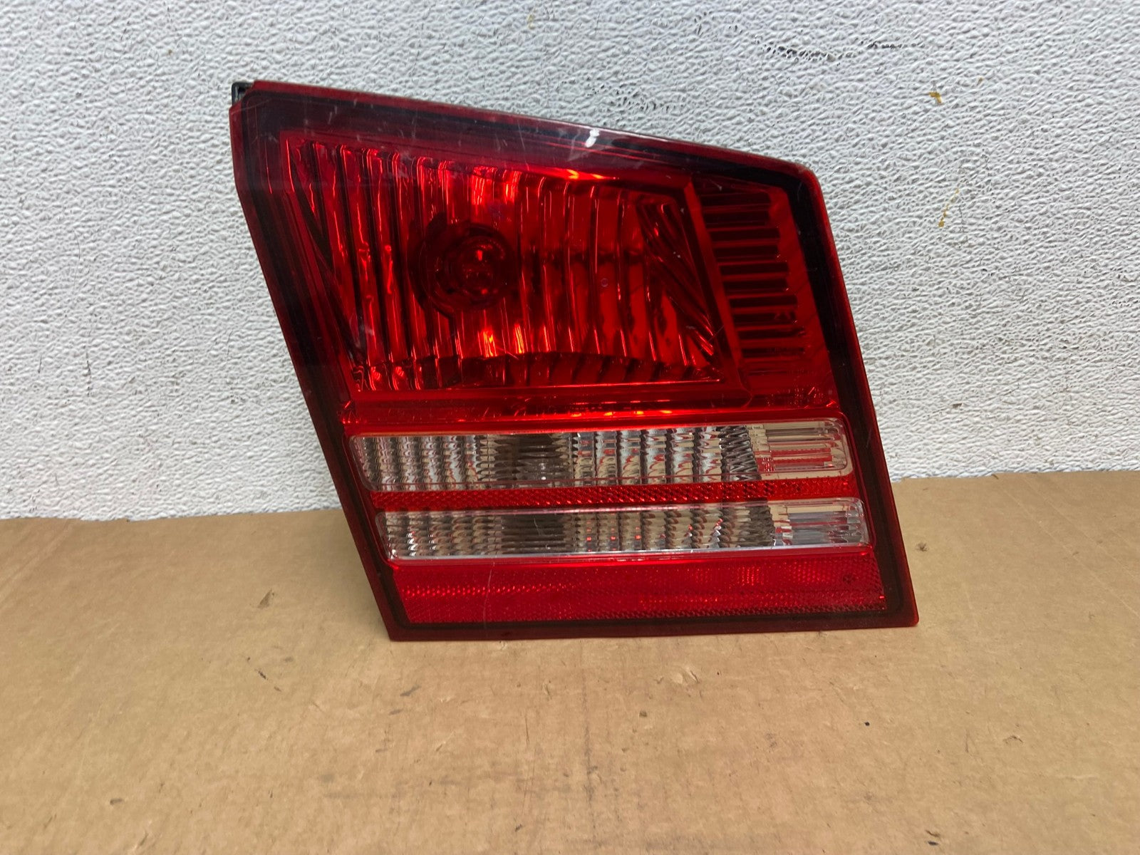 2009-2011 Dodge Journey Left Driver Inner Trunk Lid Tail Light AD2723 LK0