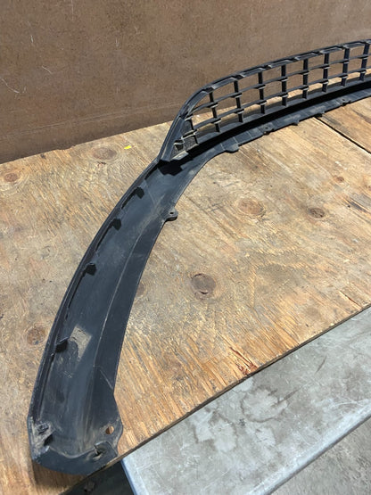 2015 to 2018 Ford Focus Valance Panel Front Bumper Lower Grille AB78956