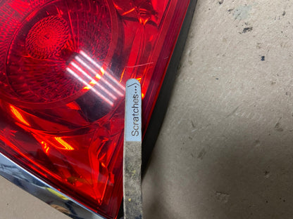 2008 - 2012 Buick Enclave Left Driver Lh Inner Tail Light AF4919 LK3