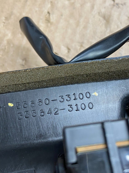 1997 to 2001 Lexus ES330 ES300 Front Center Side Air Vent AF6443 DW5