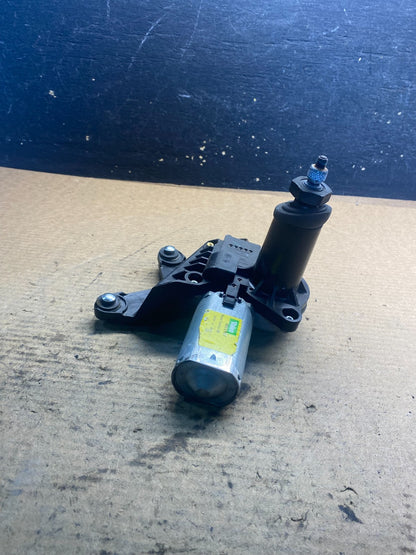 2007 to 2014 Cadillac Escalade Rear Windshield Washer Wiper Motor AA0745 DG2