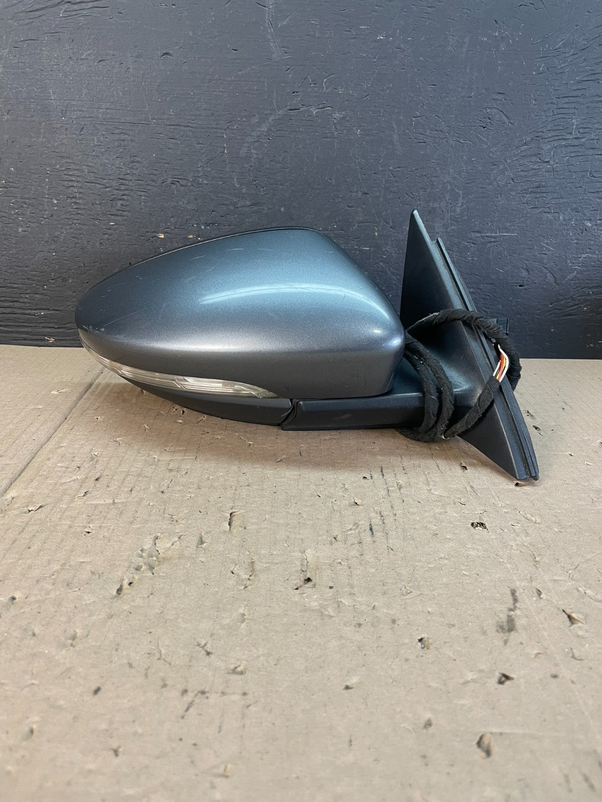 2011-2016 Volkswagen Jetta Sedan Right Passenger Side View Door Mirror AE0706 DW0
