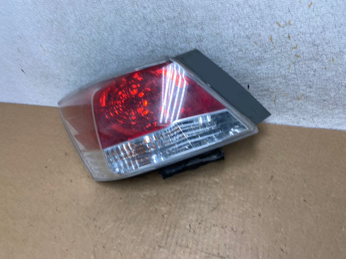 2008 to 2012 Honda Accord Sedan Tail light Left Driver LH Side AI3428 LK1