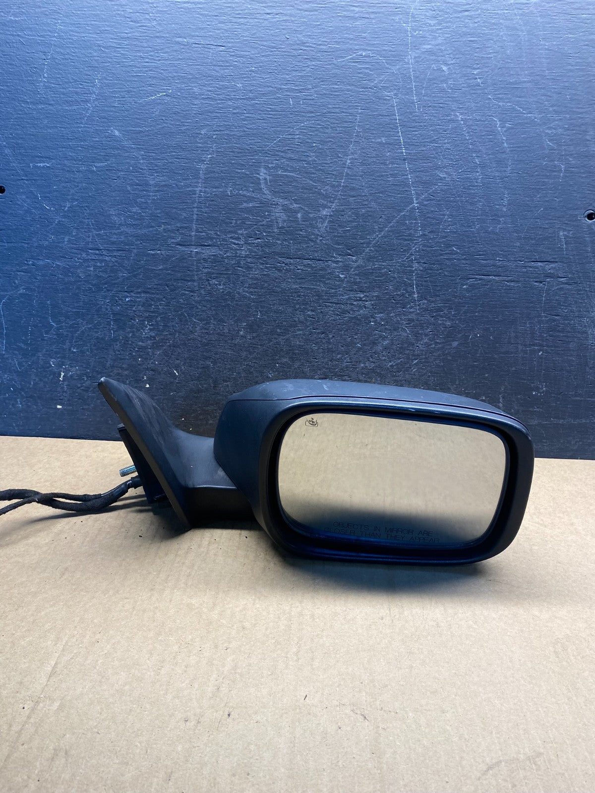 2003 to 2006 Volvo XC90 Right Passenger Side View Door Mirror AG7101 DW9