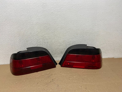 1999 to 2001 BMW E38 7-Series Left+Right Set Side Tail Light AG5898 DG0