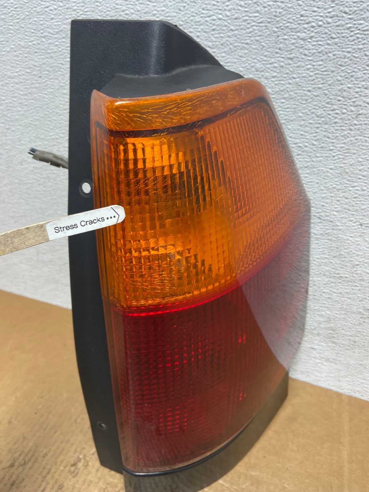 2002-2009 GMC Envoy Right Passenger RH Side Tail Light AE1497 LK4