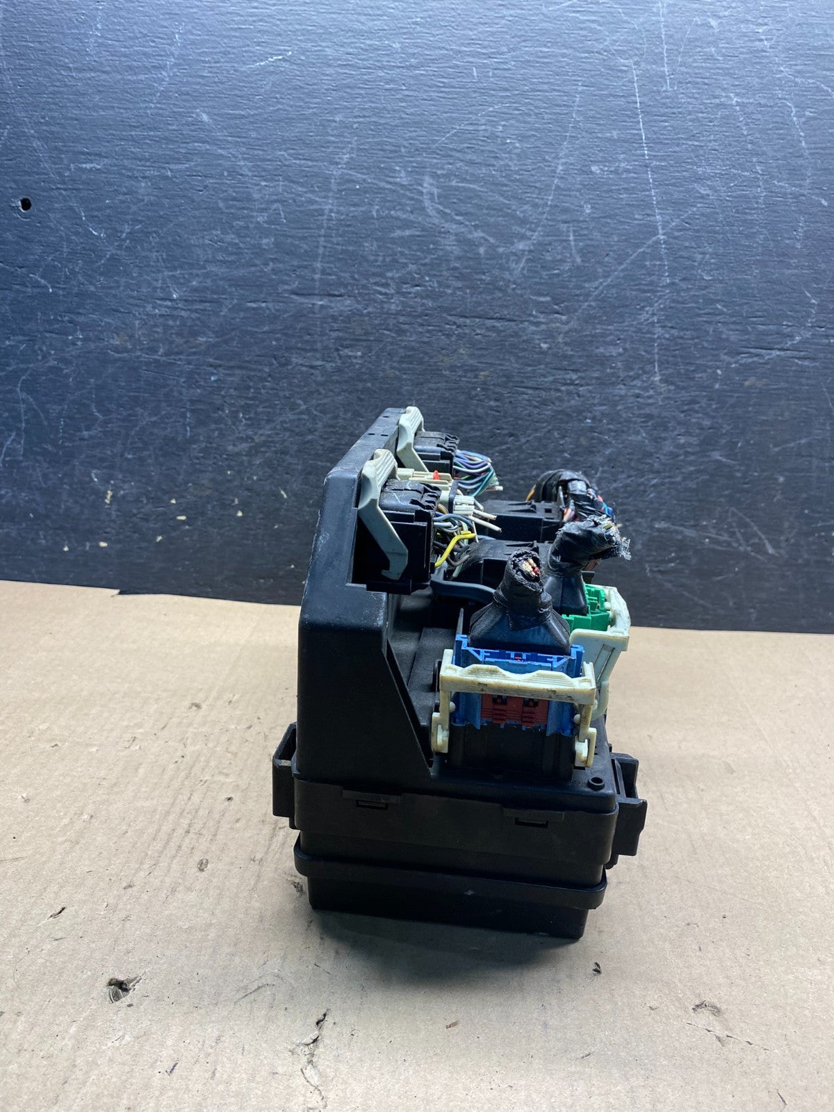 2008 2009 Liberty Nitro TIPM Power Integrated Fuse Box Module ah4728 DG2