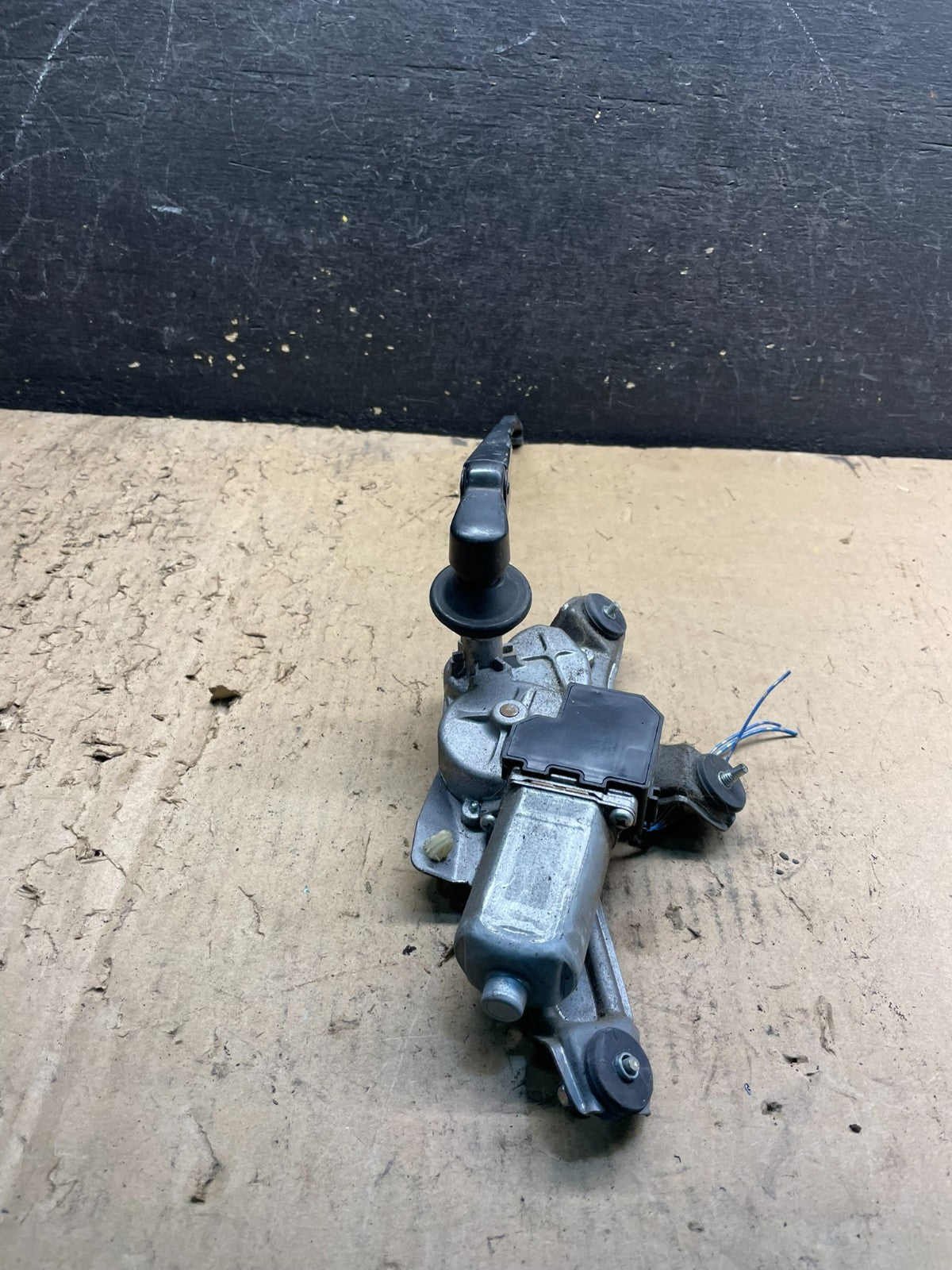 2011-2020 Toyota Sienna Rear Windshield Washer Wiper Motor W6859 DG4