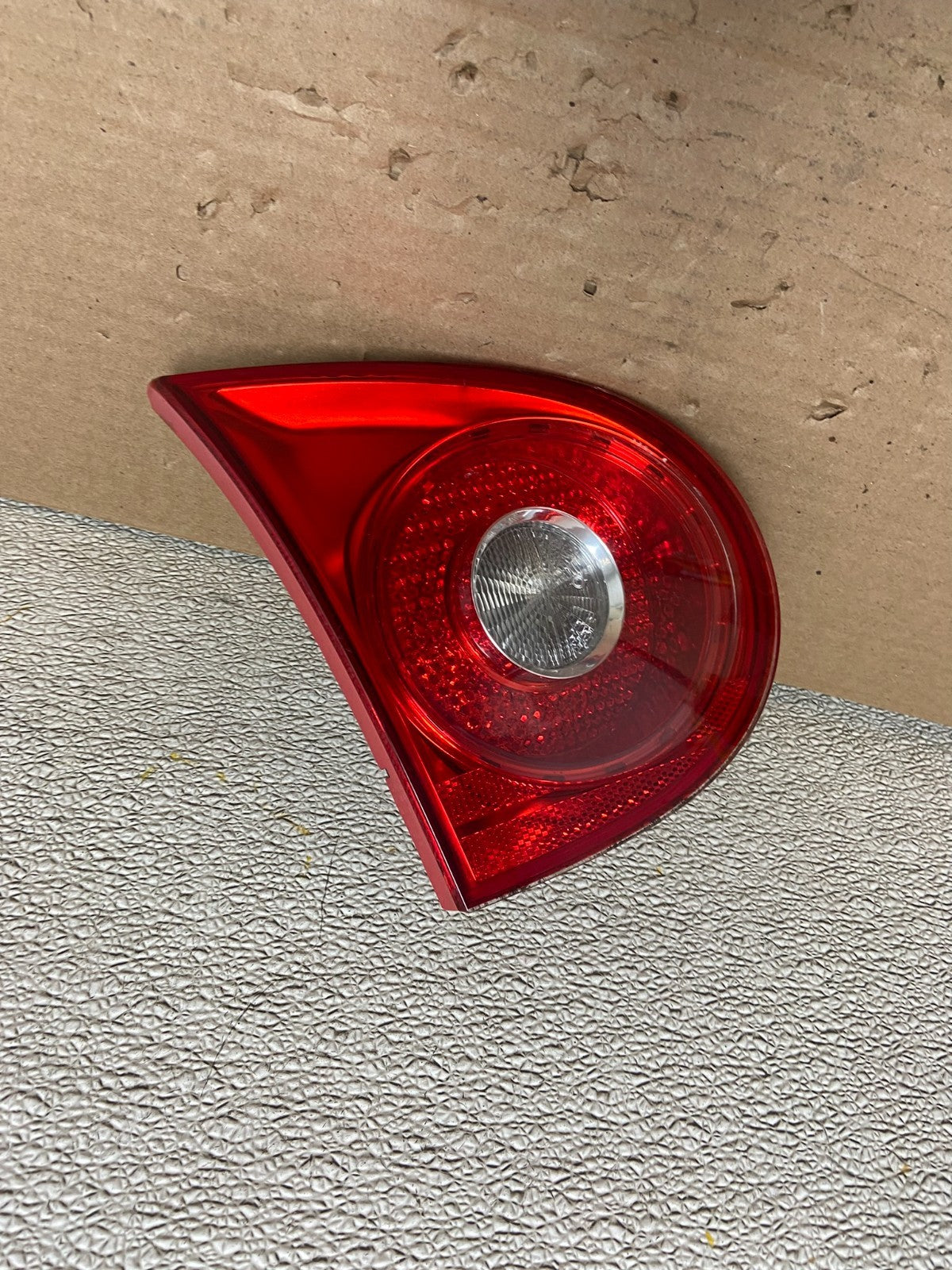 2006 - 2009 Volkswagen Golf Left Driver Lh Side Tail Light Inner Trunk AB1399 LK0