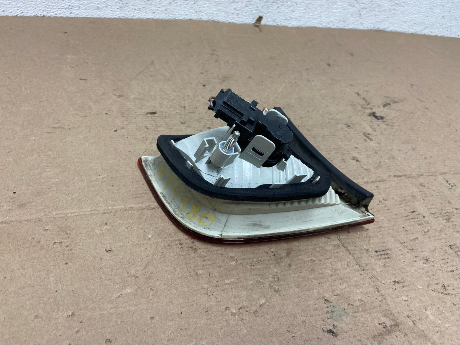 2004-2008 Audi A4 Sedan Right Passenger RH Side Inner Tail Light AF4980 LK4