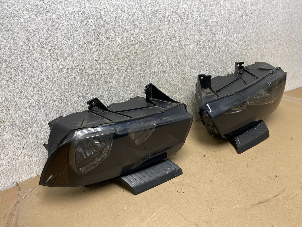 2011 to 2014 Dodge Charger Left+Right Side Halogen Headlights AH6716 DW1