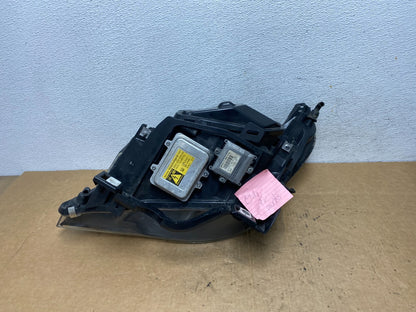 2004 to 2007 BMW 525i 5 Series Headlight Right Passenger Xenon AFS AD5230 DW5