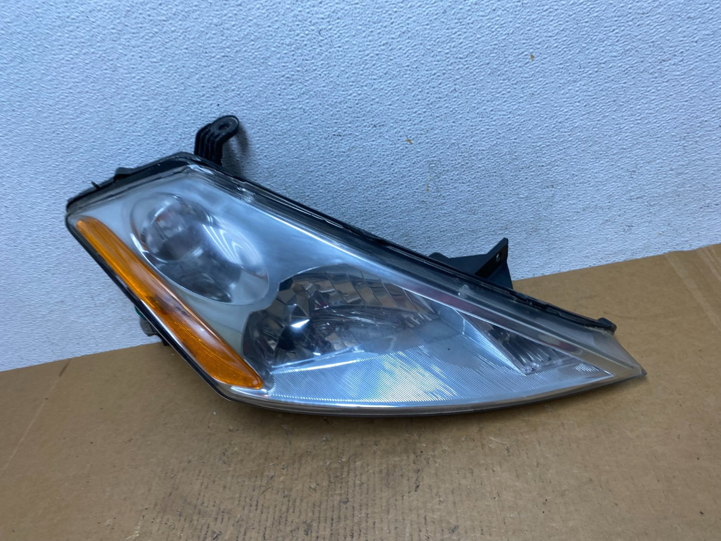 2003 to 2007 Nissan Murano Right Passenger RH Headlight Halogen AE0662 DW1