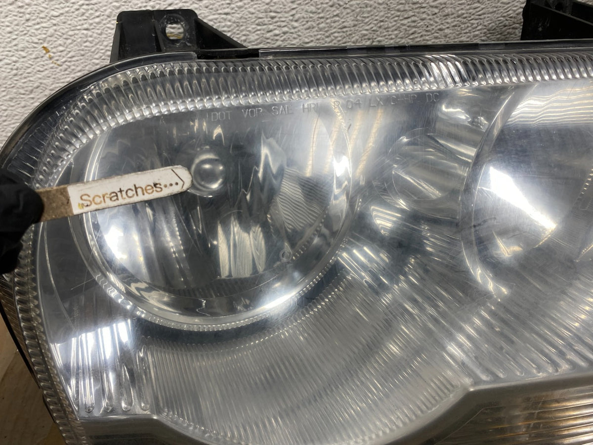 2005 2006 2007 Chrysler 300 Left+Right Halogen Headlights AH5766 DW3