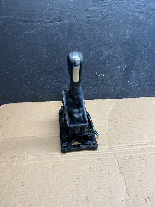 2016 to 2019 Ford Explorer Auto Transmission Floor Gear Shifter af1878 DG0