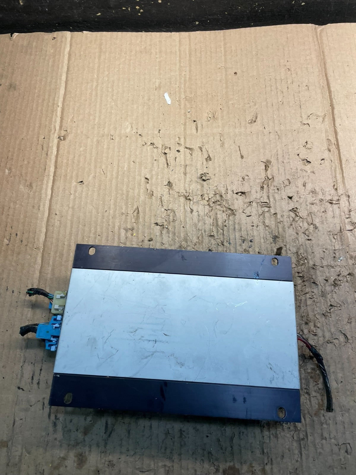 2008 to 2013 Cadillac CTS Stereo Audio Amplifier 25764618 X4190 DG2