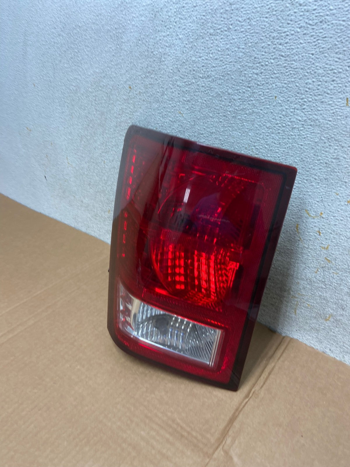 2007 to 2010 Jeep Grand Cherokee Left Driver Lh Tail Light AI3731 LK1