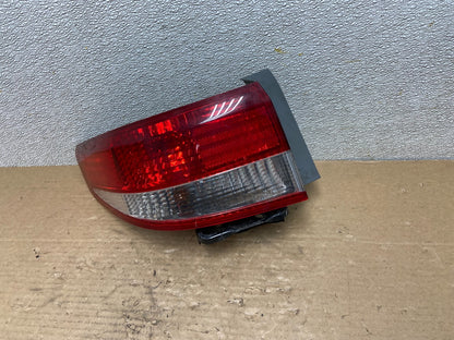 2003 to 2004 Honda Accord Sedan Left Driver Lh Side Tail light AB4676 LK1