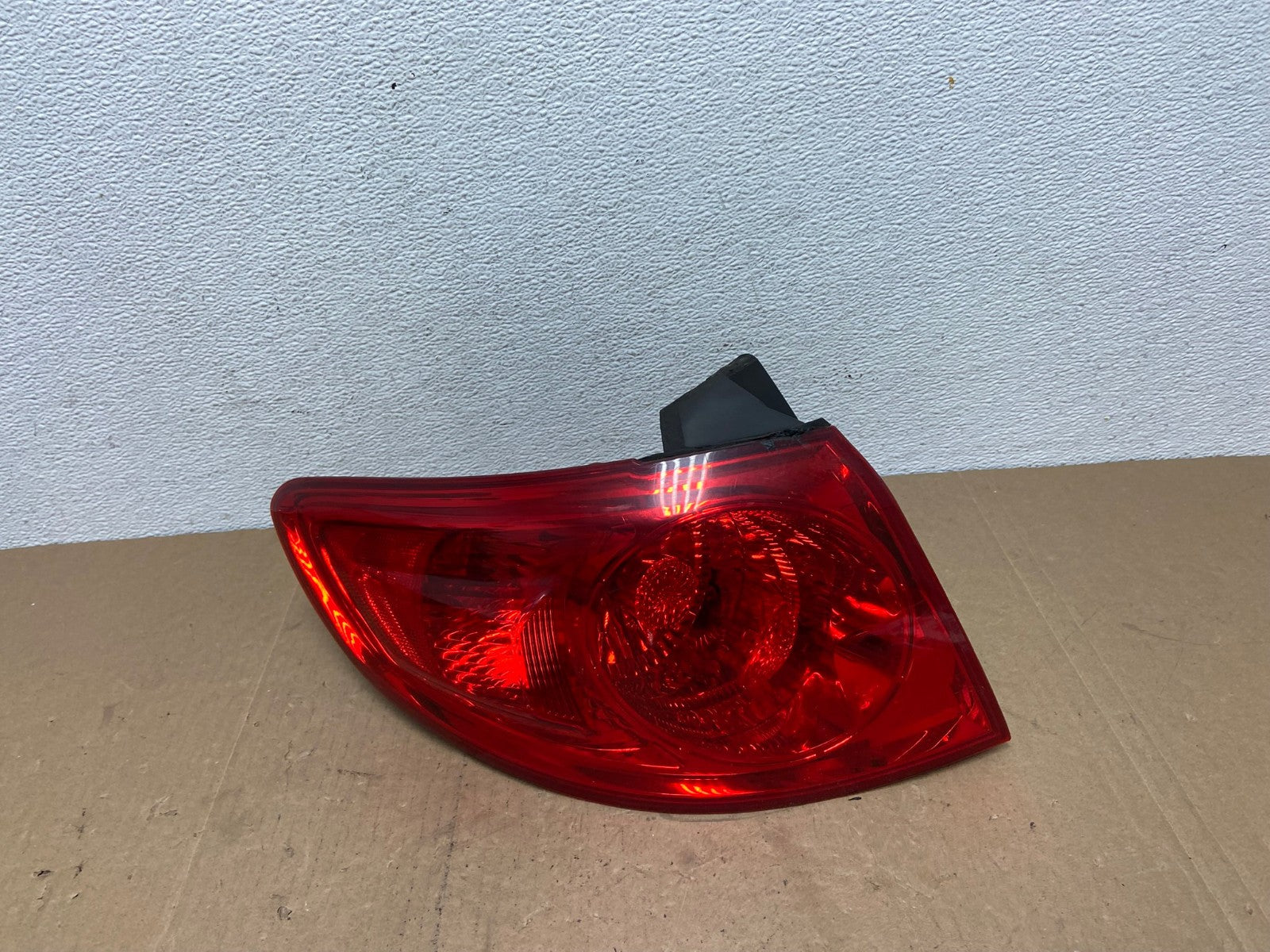 2007 - 2009 Hyundai Santa Fe Left Driver LH Side Tail Light AC5722 LK0