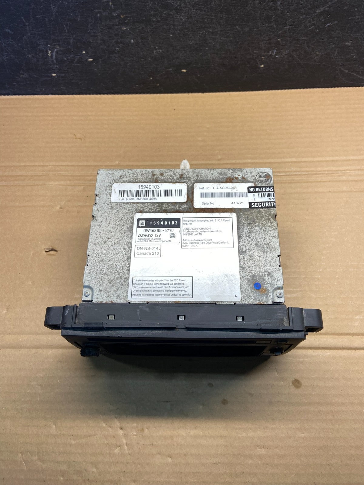 2007-2014 Chevrolet Tahoe AM FM Radio CD Player w Aux Bluetooth AE4704 DG3