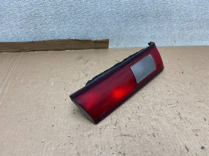 1997 1998 1999 Toyota Camry Tail Light Inner Left Driver LH Inner U8736 DW2