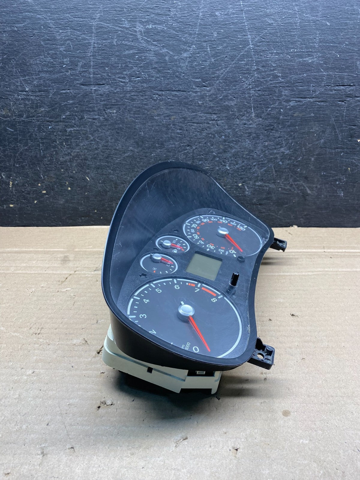 2011 to 2013 Ford Transit Connect Speedometer Gauge Cluster ah7523 DG1