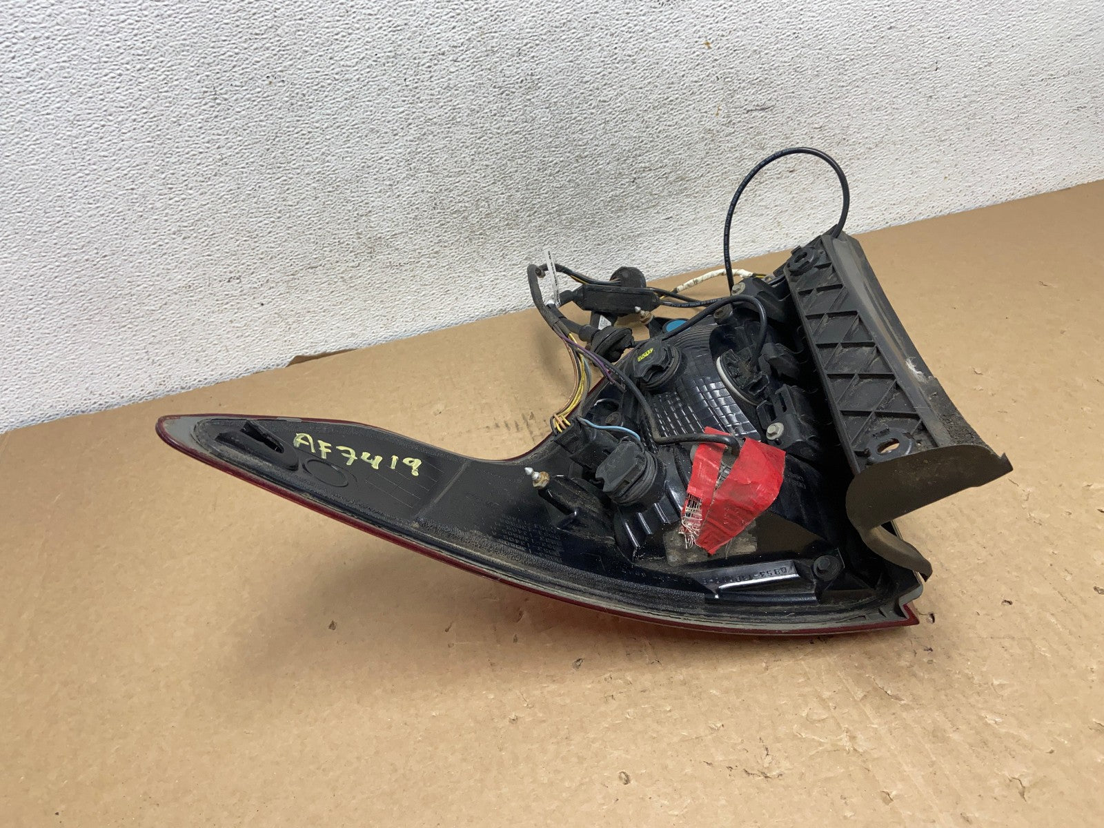 2011 2012 2013 2014 2015 Ford Explorer Left Driver LH Side Tail light AF7419 LK5