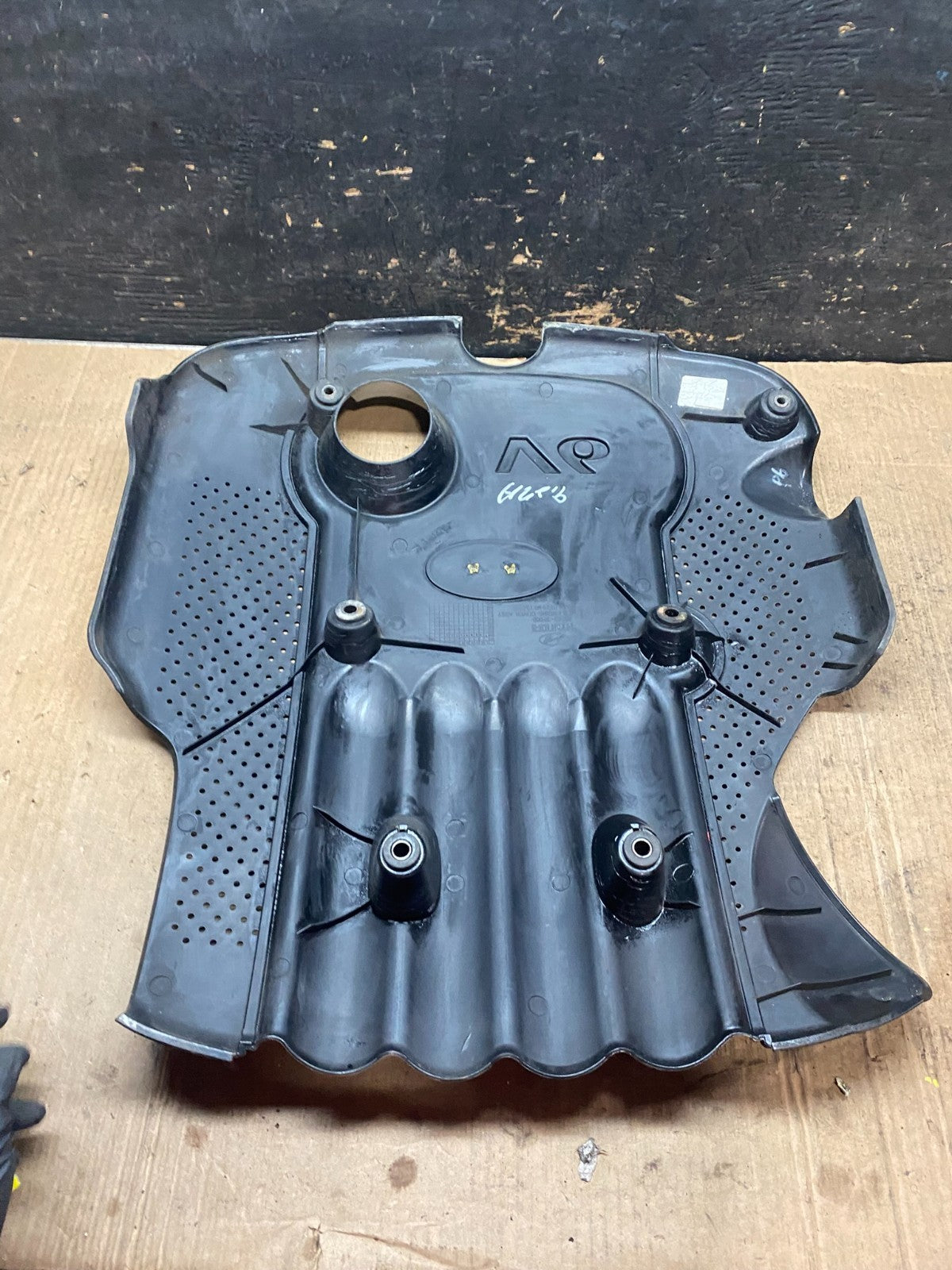 2006 - 2009 Hyundai Santa Fe V6 Engine Motor Cover T6500 DG4
