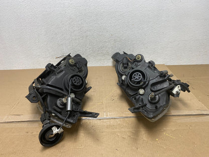 2004 to 2009 Mazda 3 Hatchback Left+Right Side Headlights AE6790 DW9