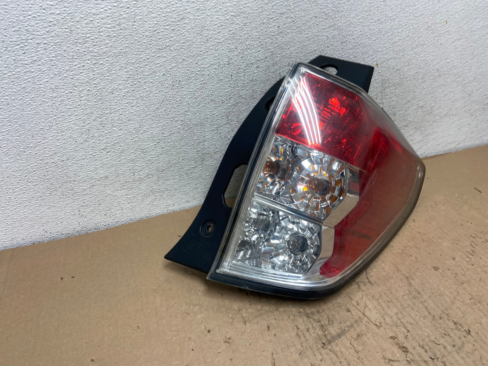 2009-2013 Subaru Forester Right Passenger Rh Side Tail Light AF4297 LK2