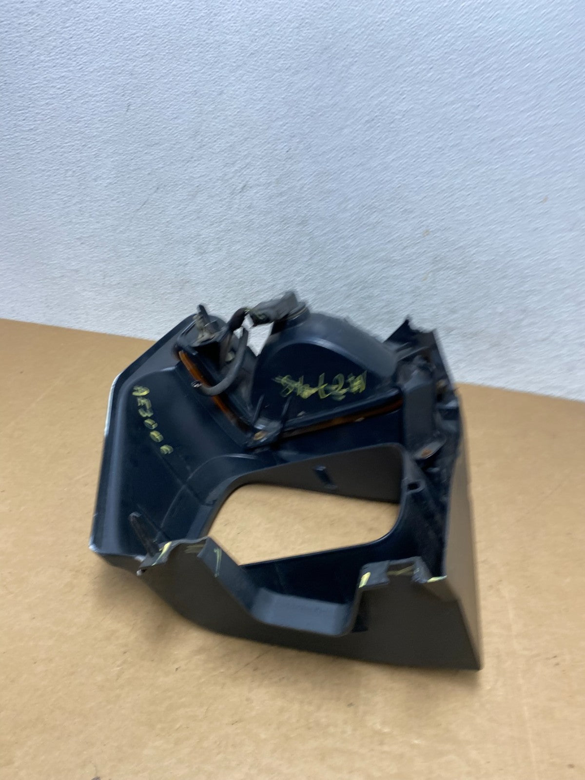 2008-2017 Ford E150 E250 E350 Van Left Side Headlight Bezel Trim AE3006 DW8
