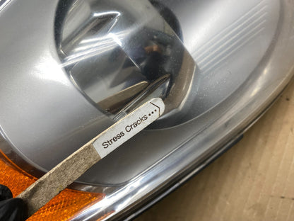 2007 to 2012 Hyundai Veracruz Right Passenger RH Headlight Halogen AH0556 DW4