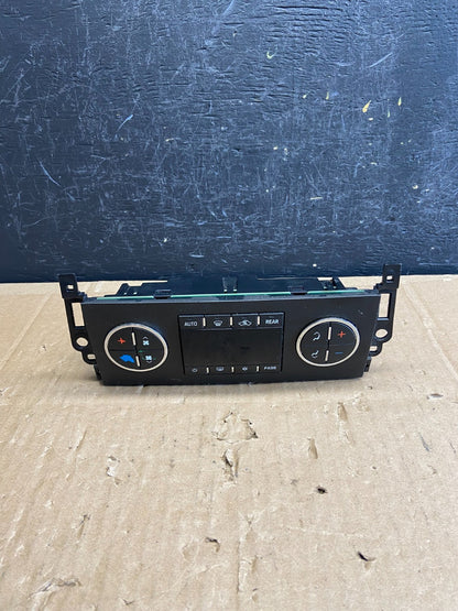 2007-2011 GMC Yukon Tahoe Automatic Climate Temperature Temp Control ad2247 DG0