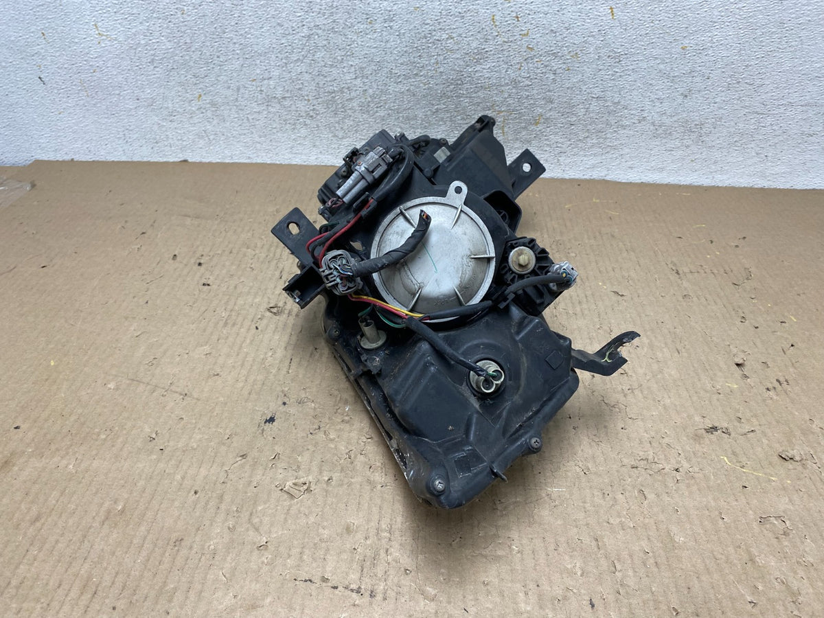 2003 to 2007 Nissan Murano Headlight Xenon HID Right Passenger AH6626 DW9