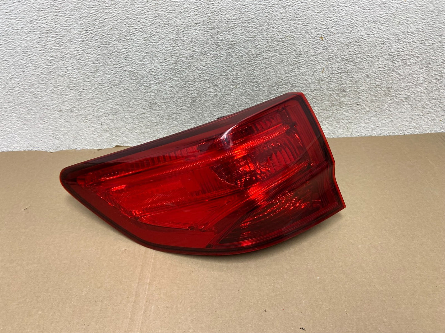 2014 to 2020 Acura Mdx Left Driver LH Side Tail Light AG6802 DW0
